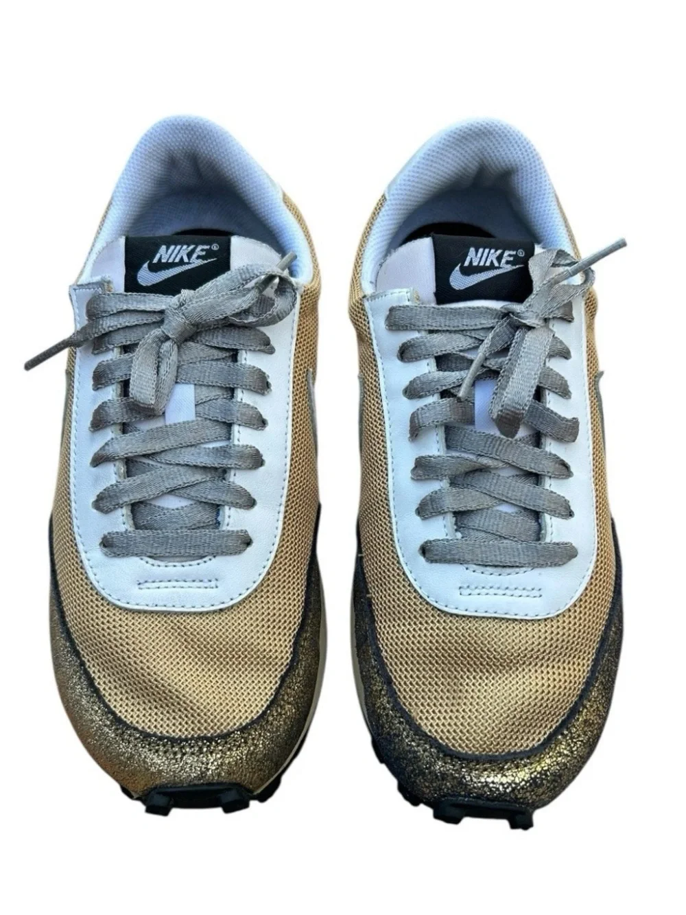 Nike Daybreak Golden Gals Running Sneakers, Women's Size 9